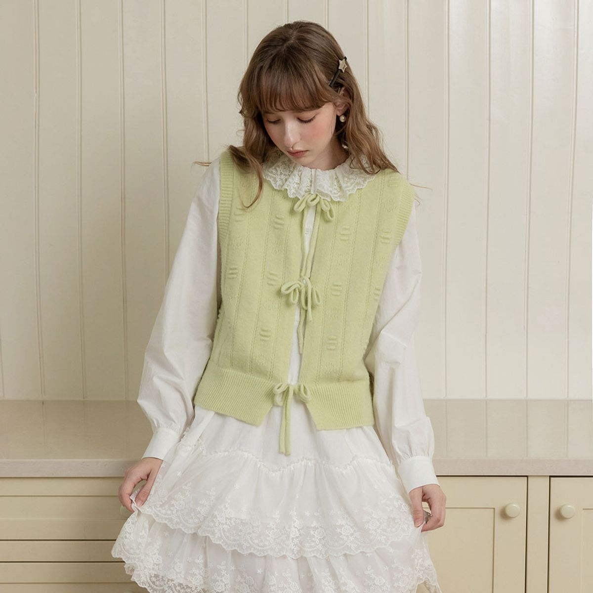 쎄무아듀(CEST MOIDEW) Cest_Ribbon tie knit vest