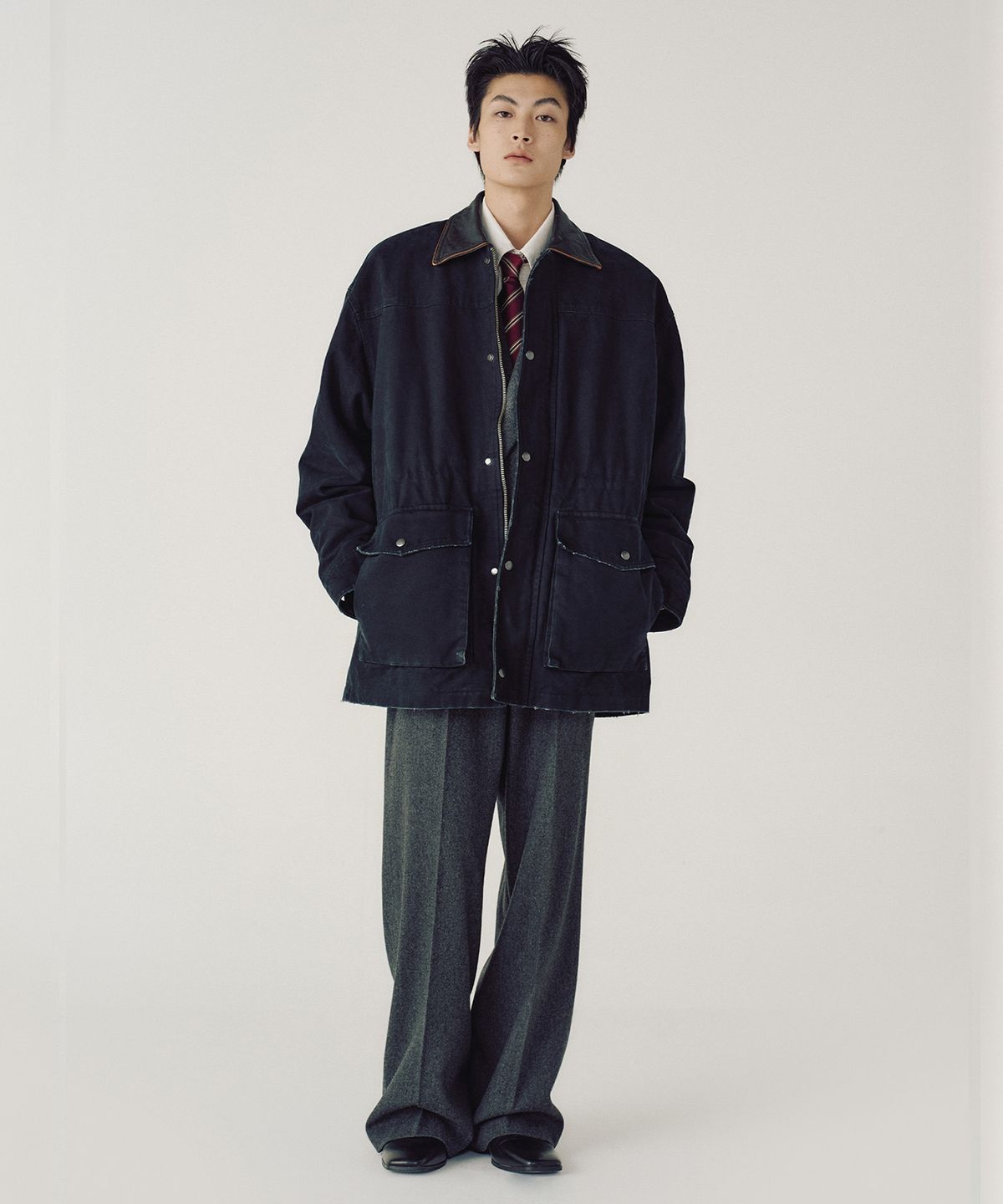 엠엠아이씨(MMIC) CLOSED FORM JACKET (BLACK)