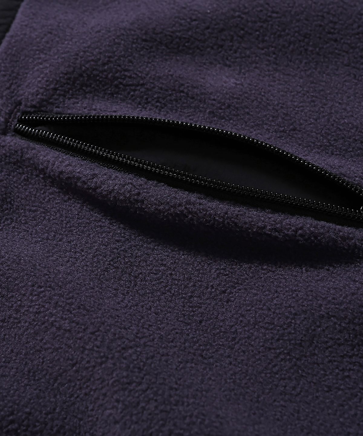모이프(MOIF) [AW26] HIKER FLEECE PULLOVER JUMPER / GRAPE