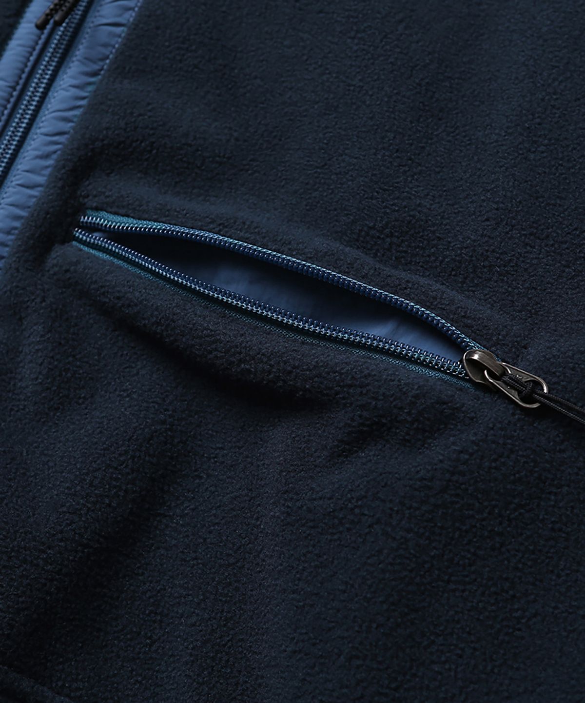 모이프(MOIF) [AW26] HIKER FLEECE PULLOVER JUMPER / NAVY