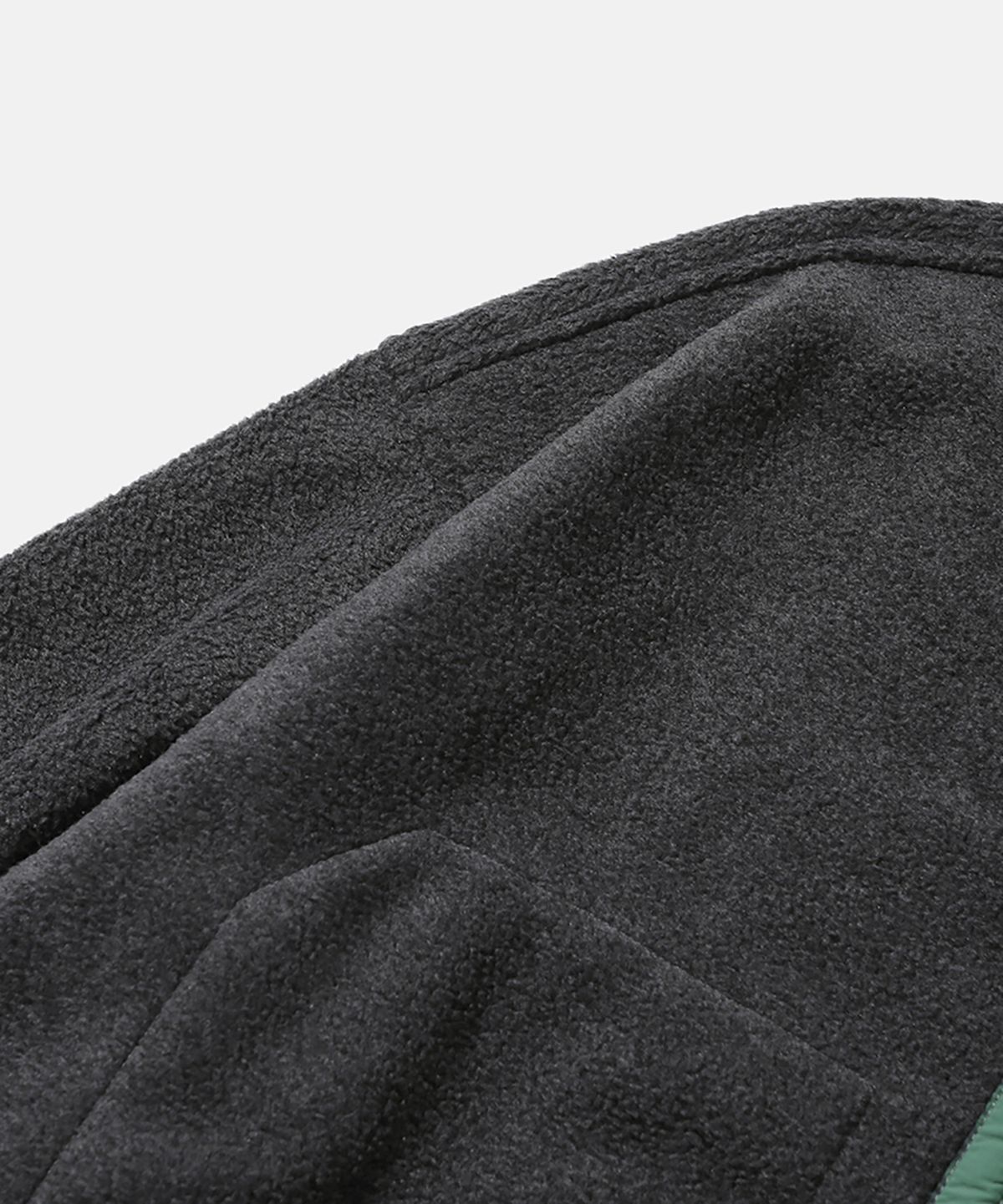 모이프(MOIF) [AW26] HIKER FLEECE PULLOVER JUMPER / CHARCOAL