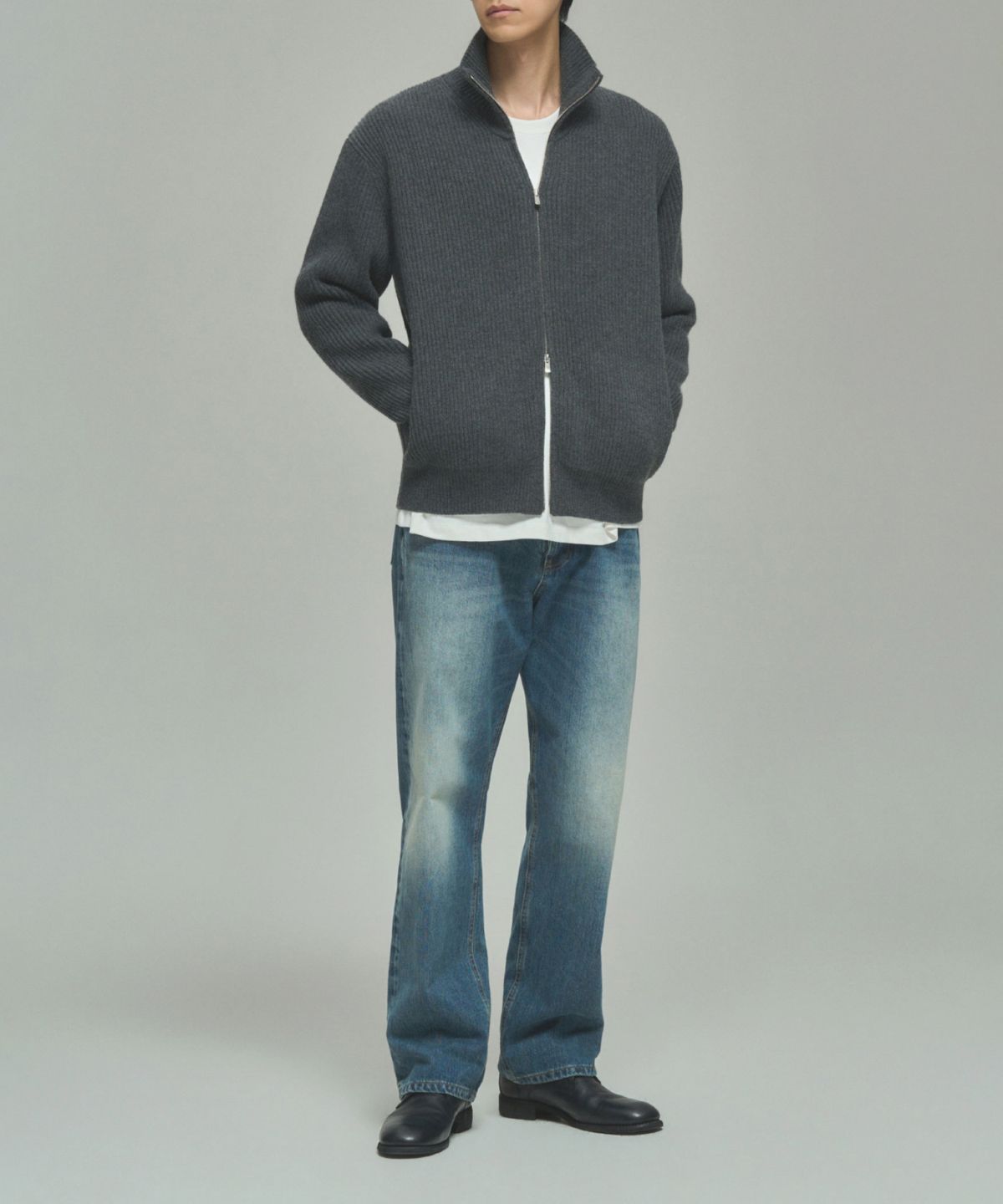 레어토라(RARETORA) ROY FULL ZIP KNIT PARKA V2  - DEEP GREY