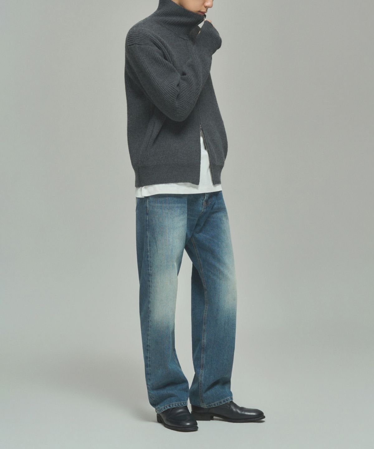 레어토라(RARETORA) ROY FULL ZIP KNIT PARKA V2  - DEEP GREY