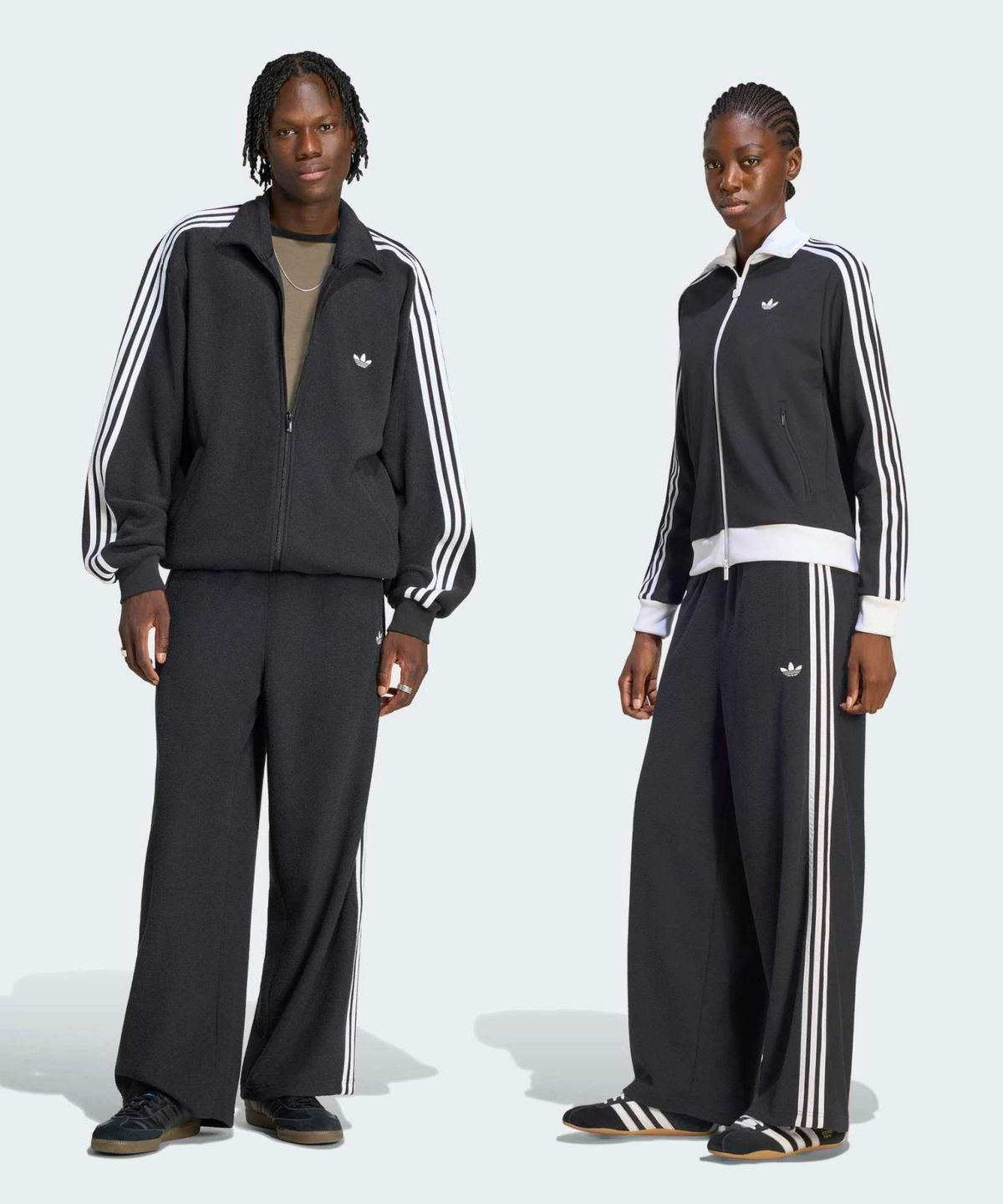 아디다스(ADIDAS) 부클 트랙 팬츠 - 블랙 / LC8153