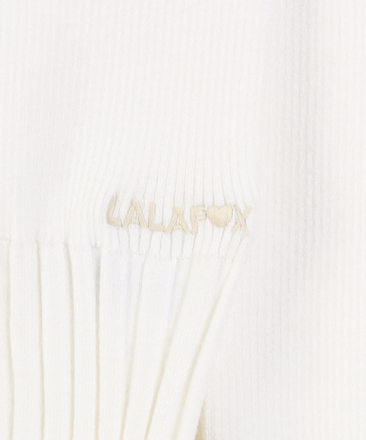 라라폭스(LALAFOX) 슬림 자수 니트 (IVORY) BS4KL001
