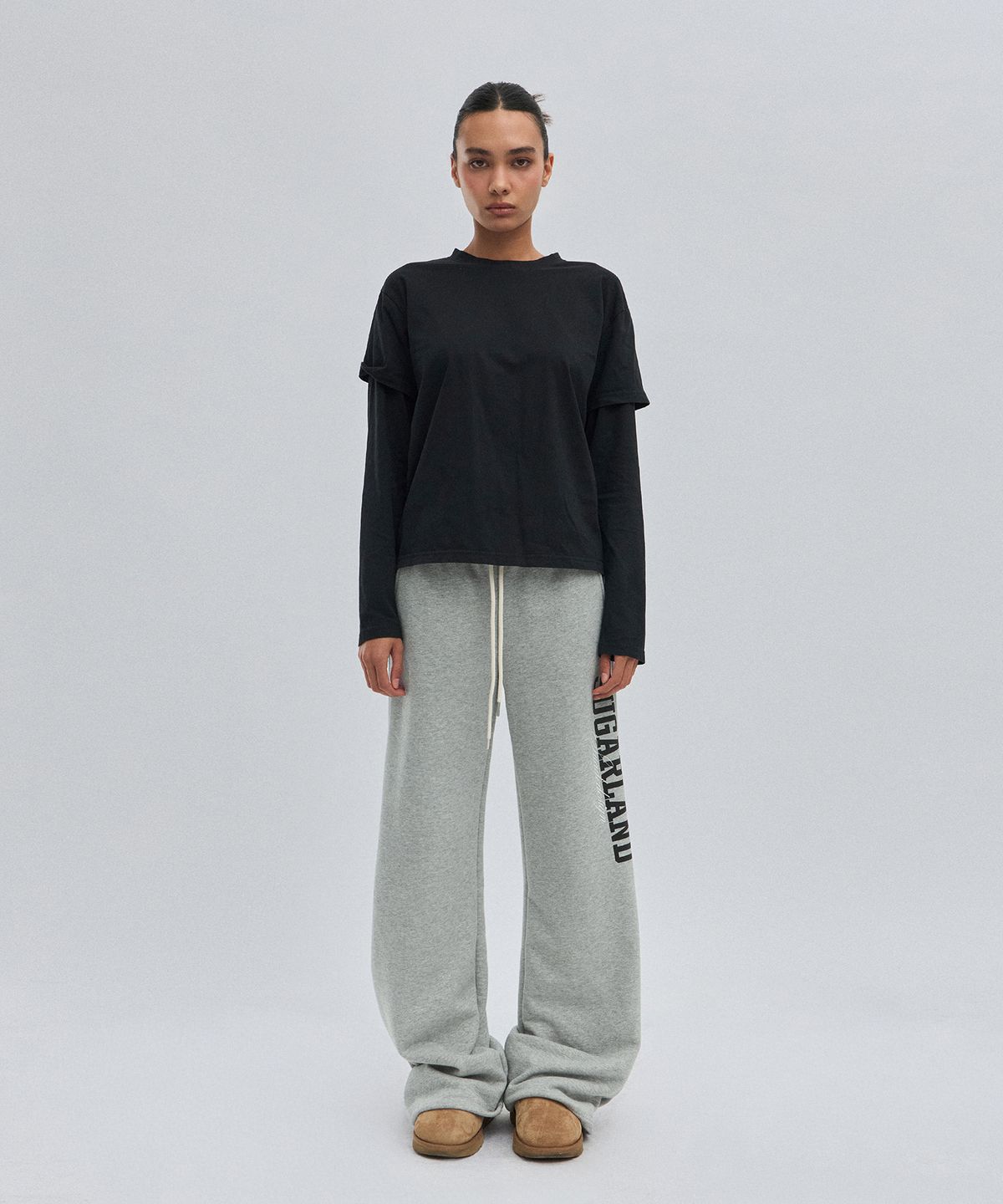 스웨이드(SUADE) COLOR LAYERED LONG SLEEVE [BLACK]