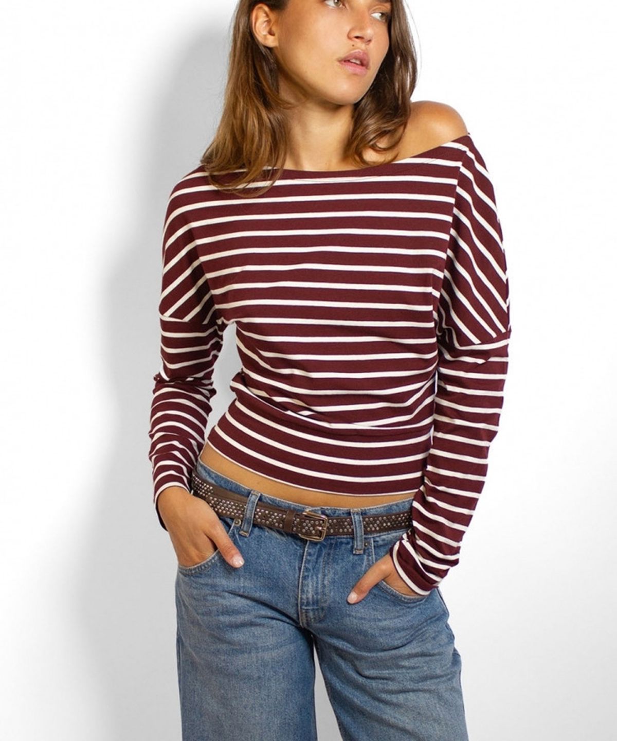 섭듀드(SUBDUED) Boat-neck T-shirt (STRIPE STONE RED OFF WHITE)