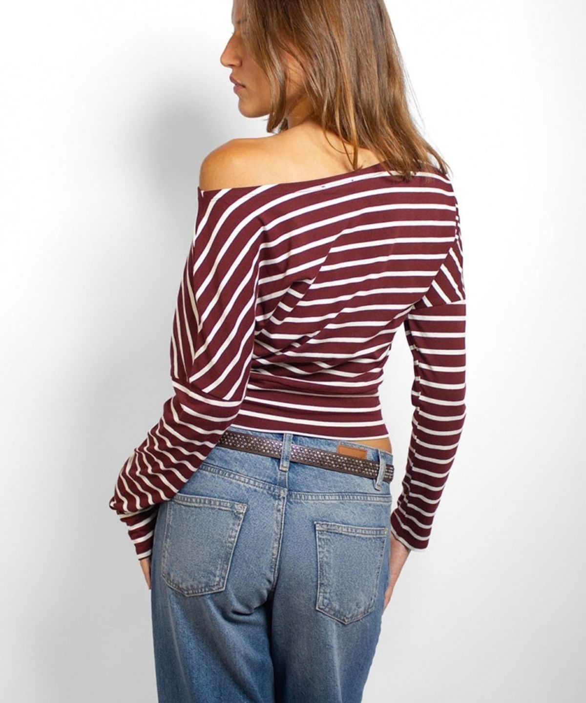 섭듀드(SUBDUED) Boat-neck T-shirt (STRIPE STONE RED OFF WHITE)