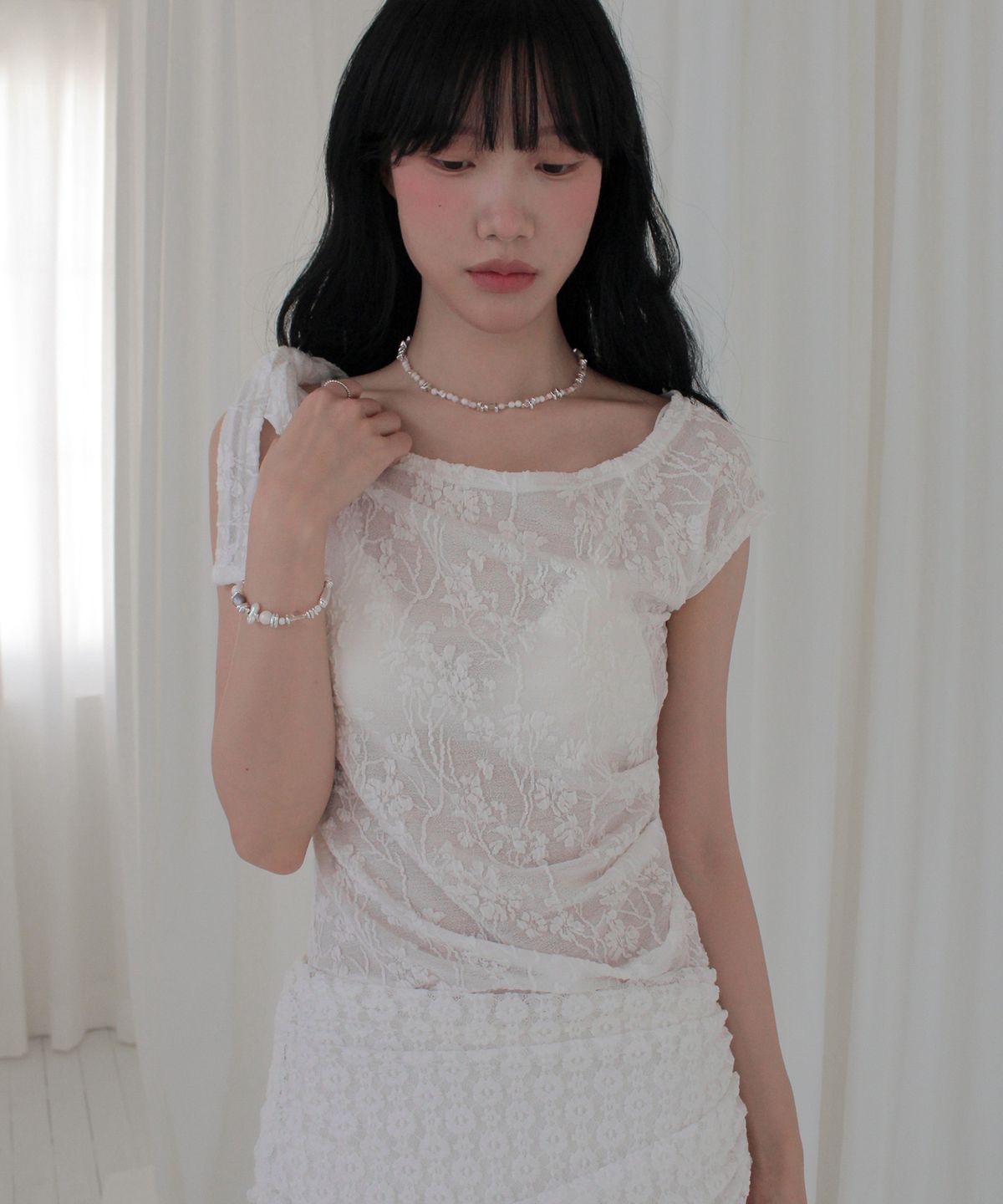 루바티(RUBATI) 하토르 화이트 브레이슬릿