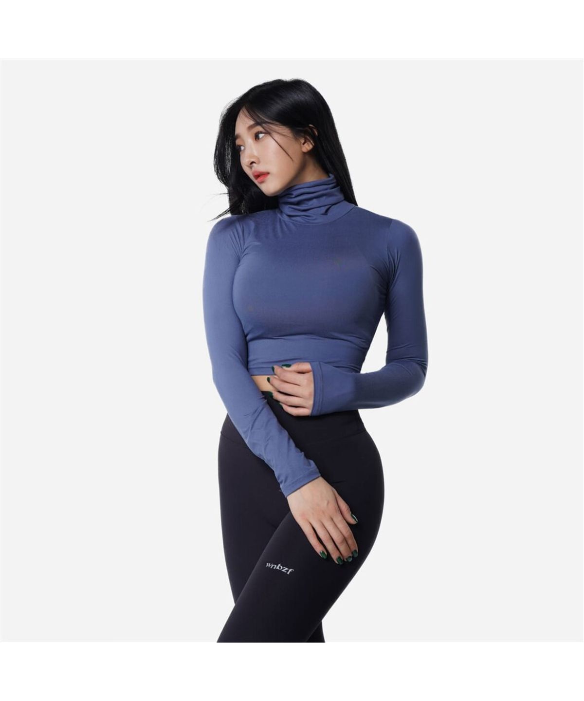 워너비즈핏(WANNABEZFIT) 터틀넥 발열 롱슬리브 로얄블루