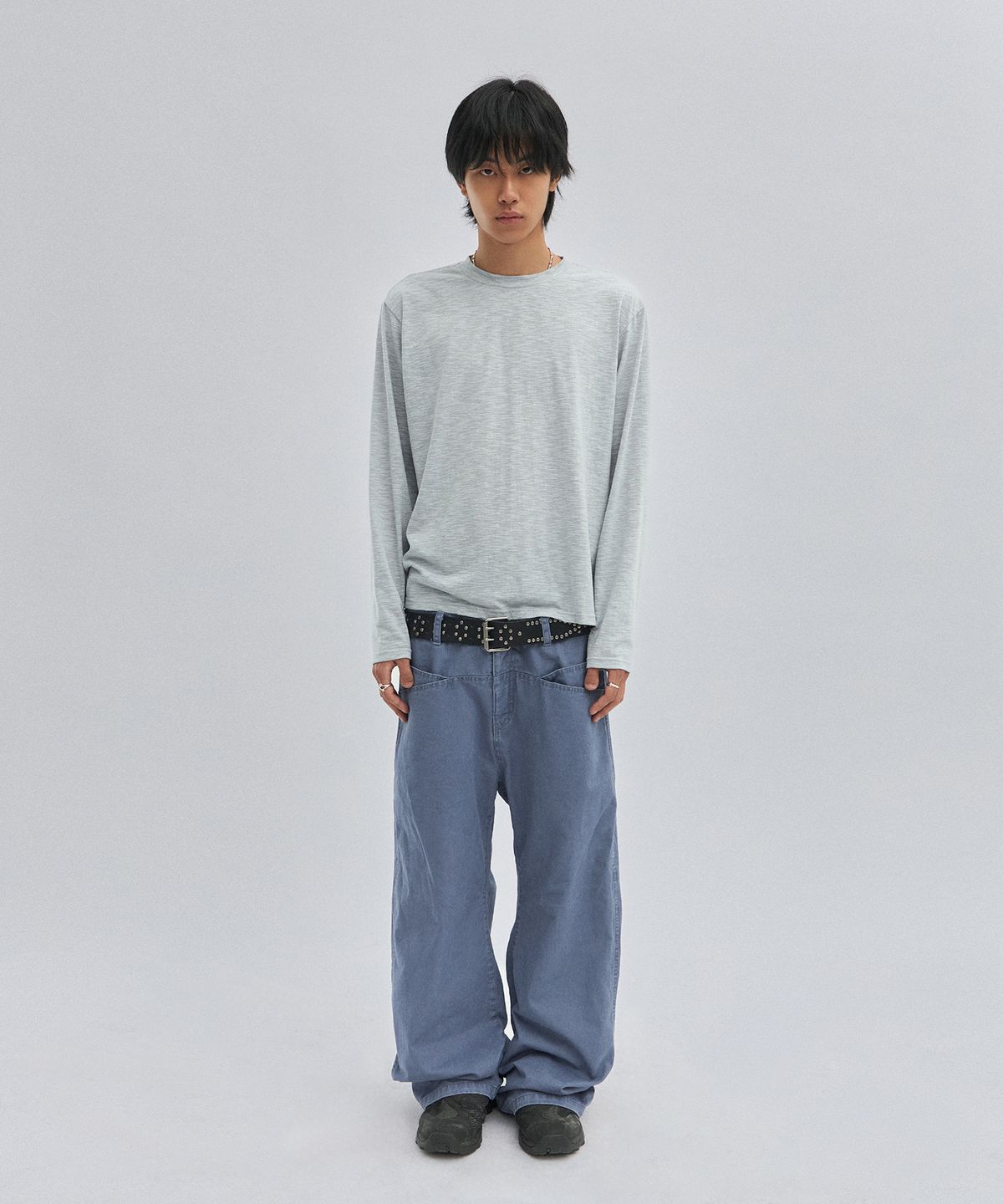 스웨이드(SUADE) [suade X 세종] TEXTURED LONG SLEEVE [LIGHT GRAY]