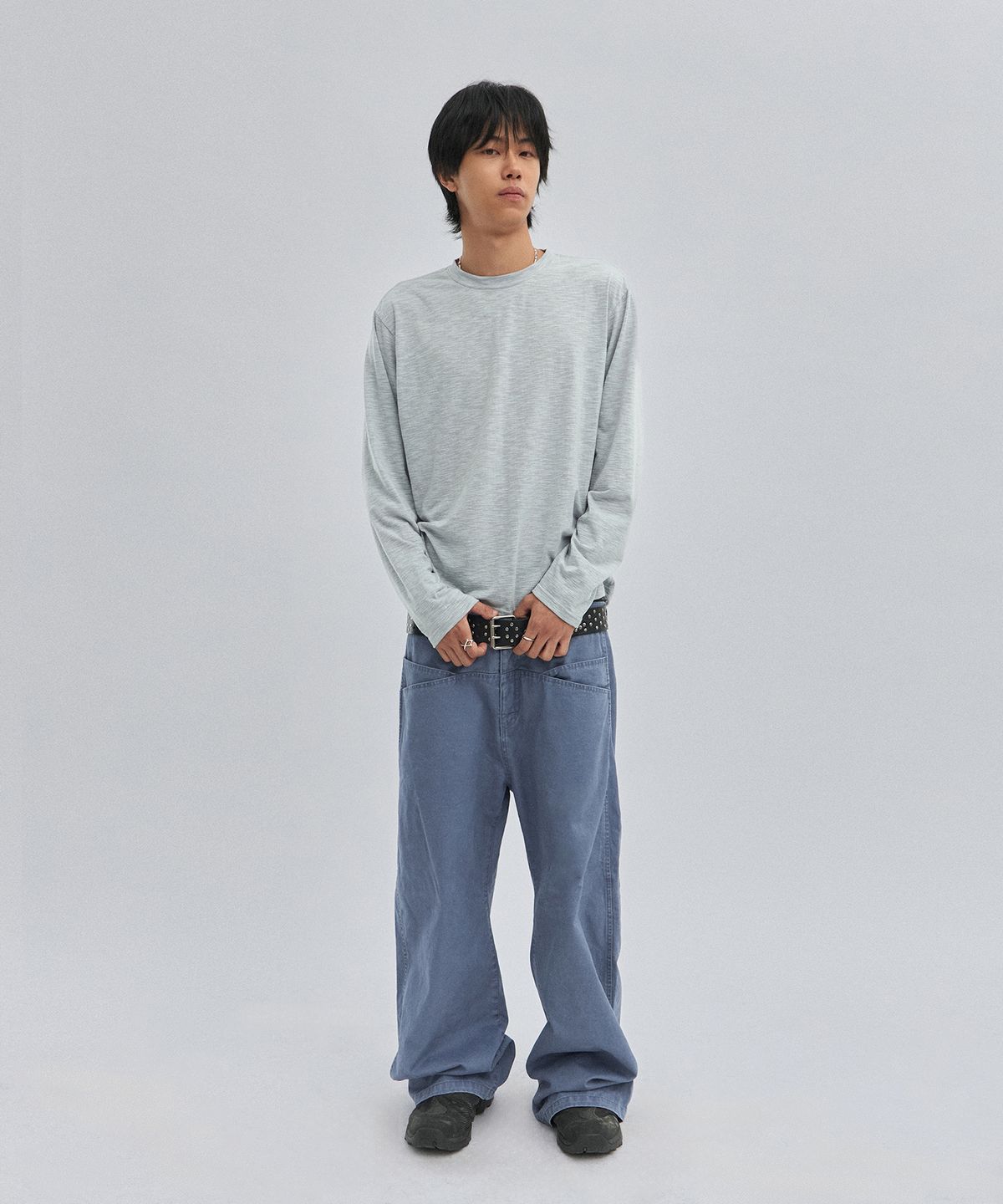 스웨이드(SUADE) [suade X 세종] TEXTURED LONG SLEEVE [LIGHT GRAY]