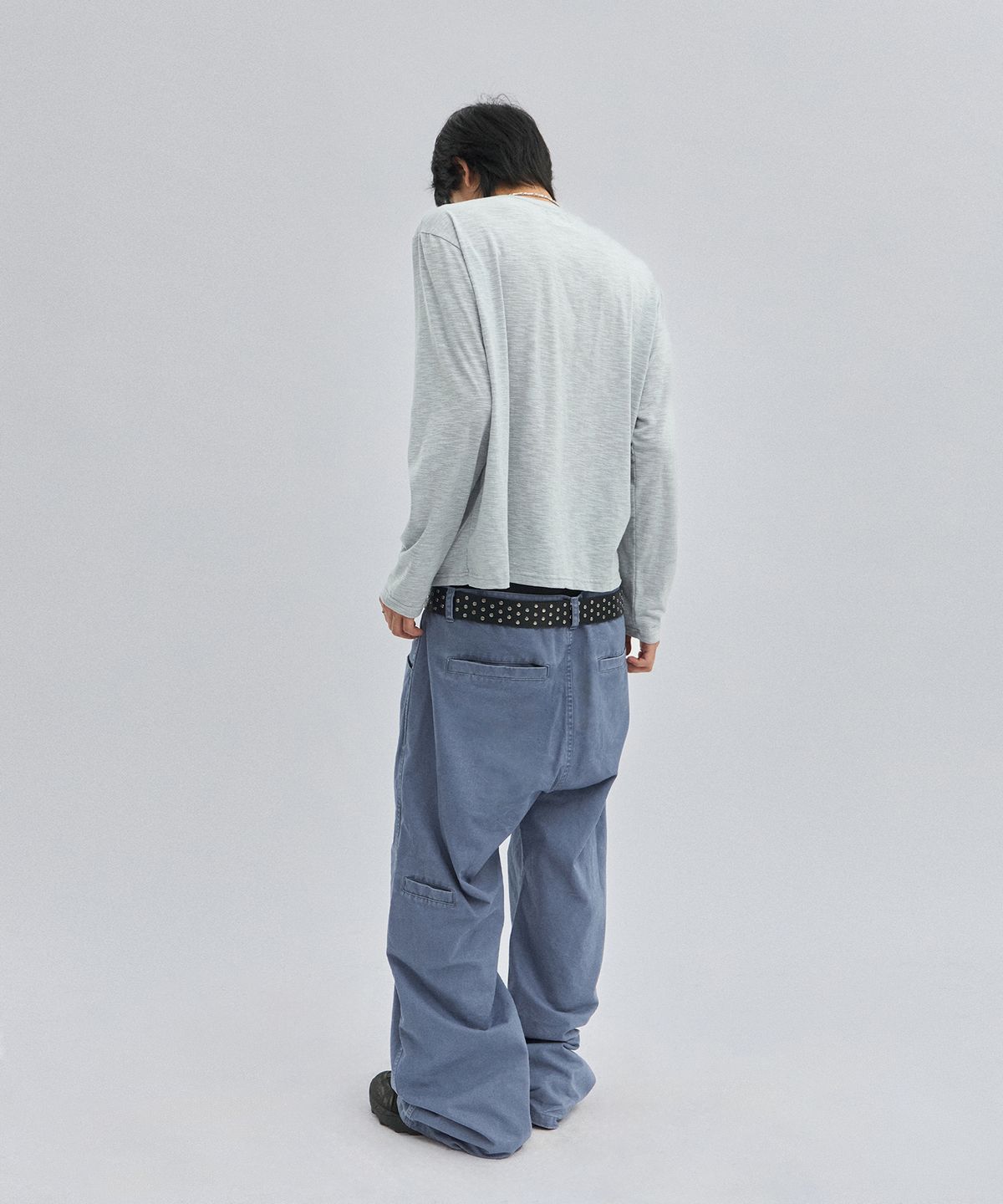 스웨이드(SUADE) [suade X 세종] TEXTURED LONG SLEEVE [LIGHT GRAY]
