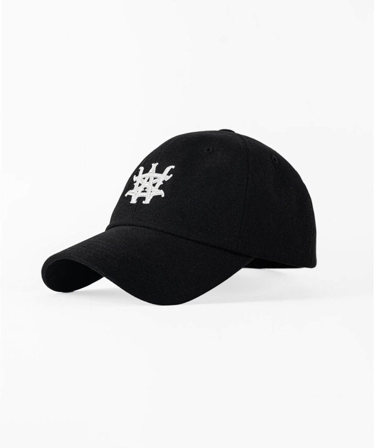 워너비즈핏(WANNABEZFIT) 원더 심볼 볼캡 블랙