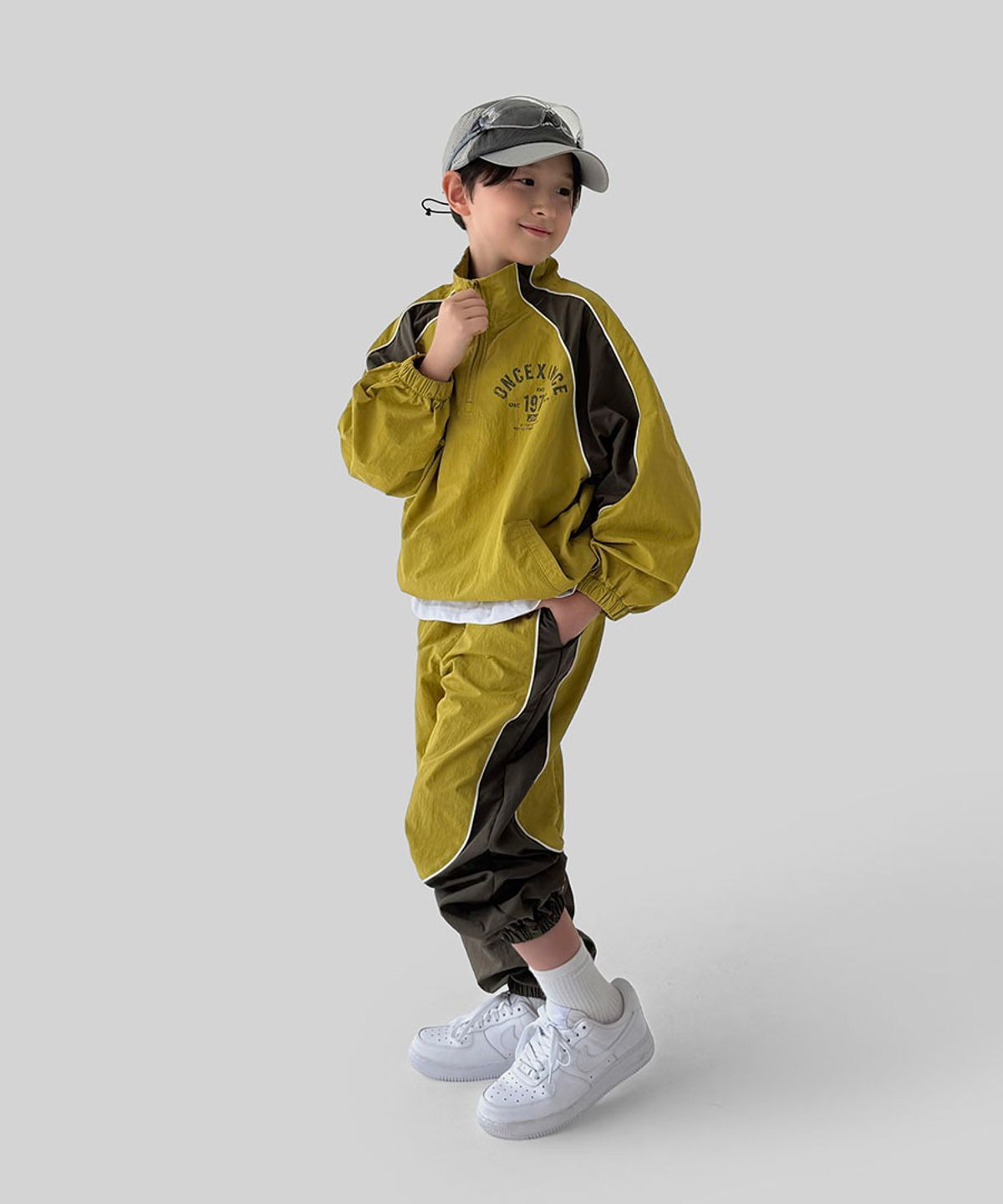 베리클로젯(BERRYCLOSET) 90s 레트로 스포츠 상하세트