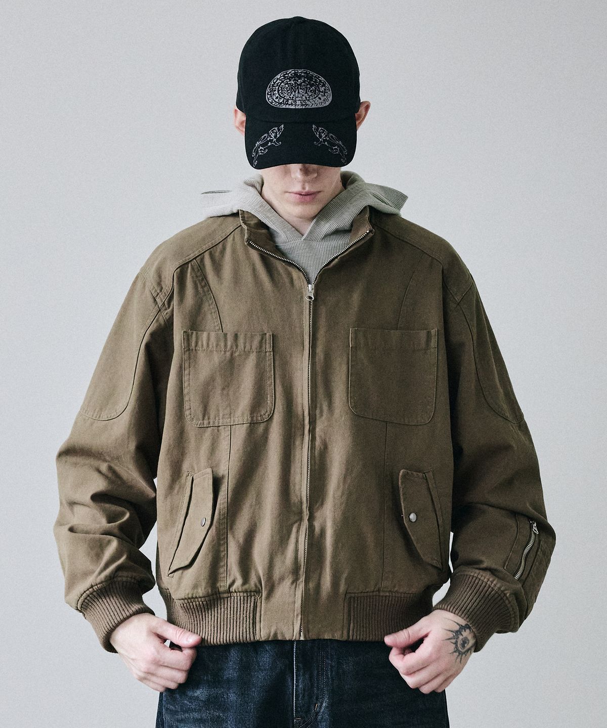 메종미네드(MAISON MINED) GUARDIAN EMBLEM BALL CAP BLACK