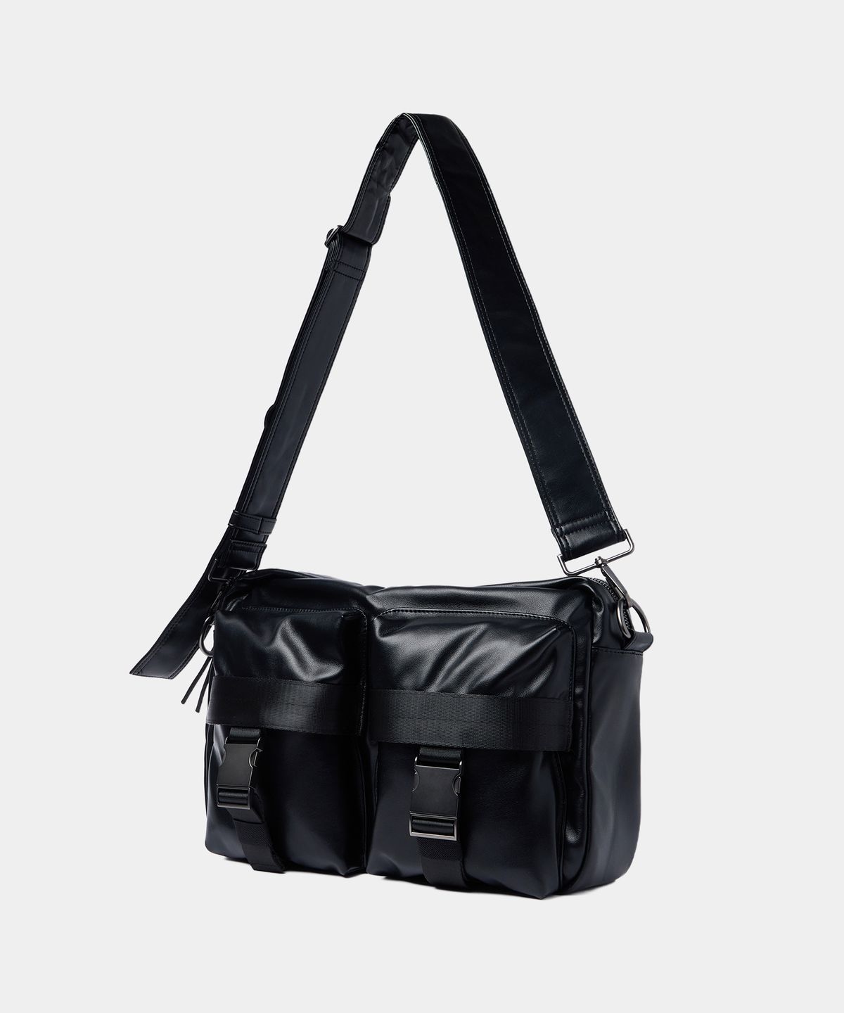 메종미네드(MAISON MINED) LEATHER TWO POCKET CROSS BAG