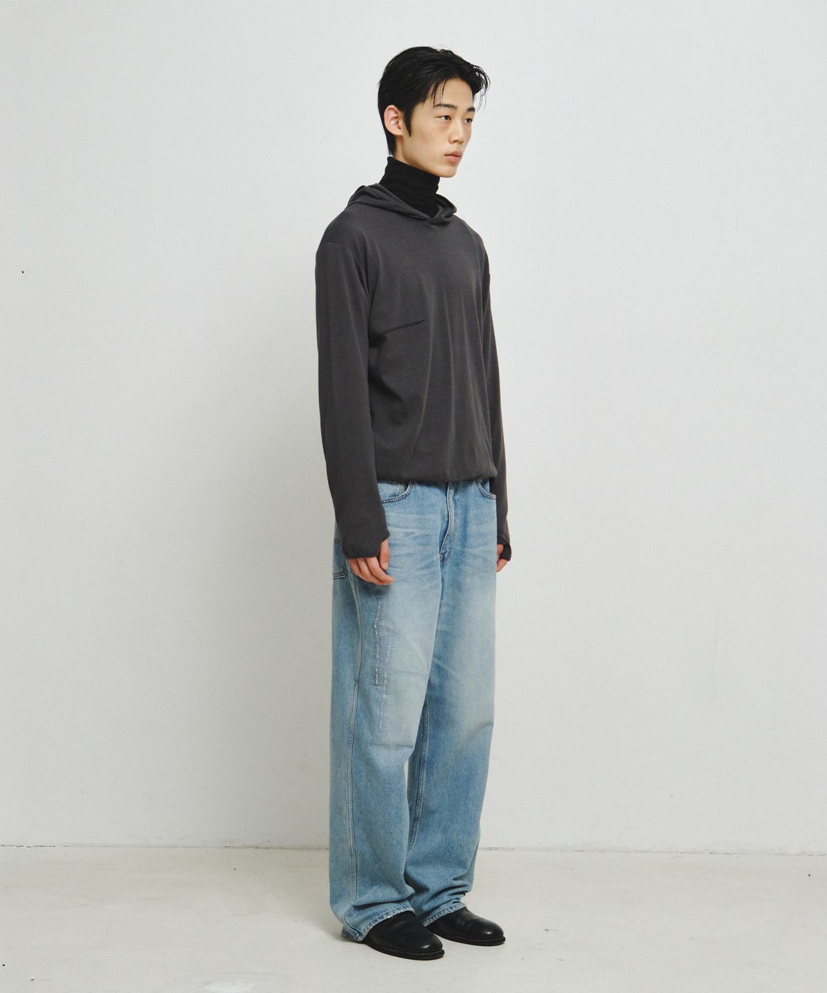 엔도어(ENDOOR) Scar Finger Hole Hoodie (Dark Gray)