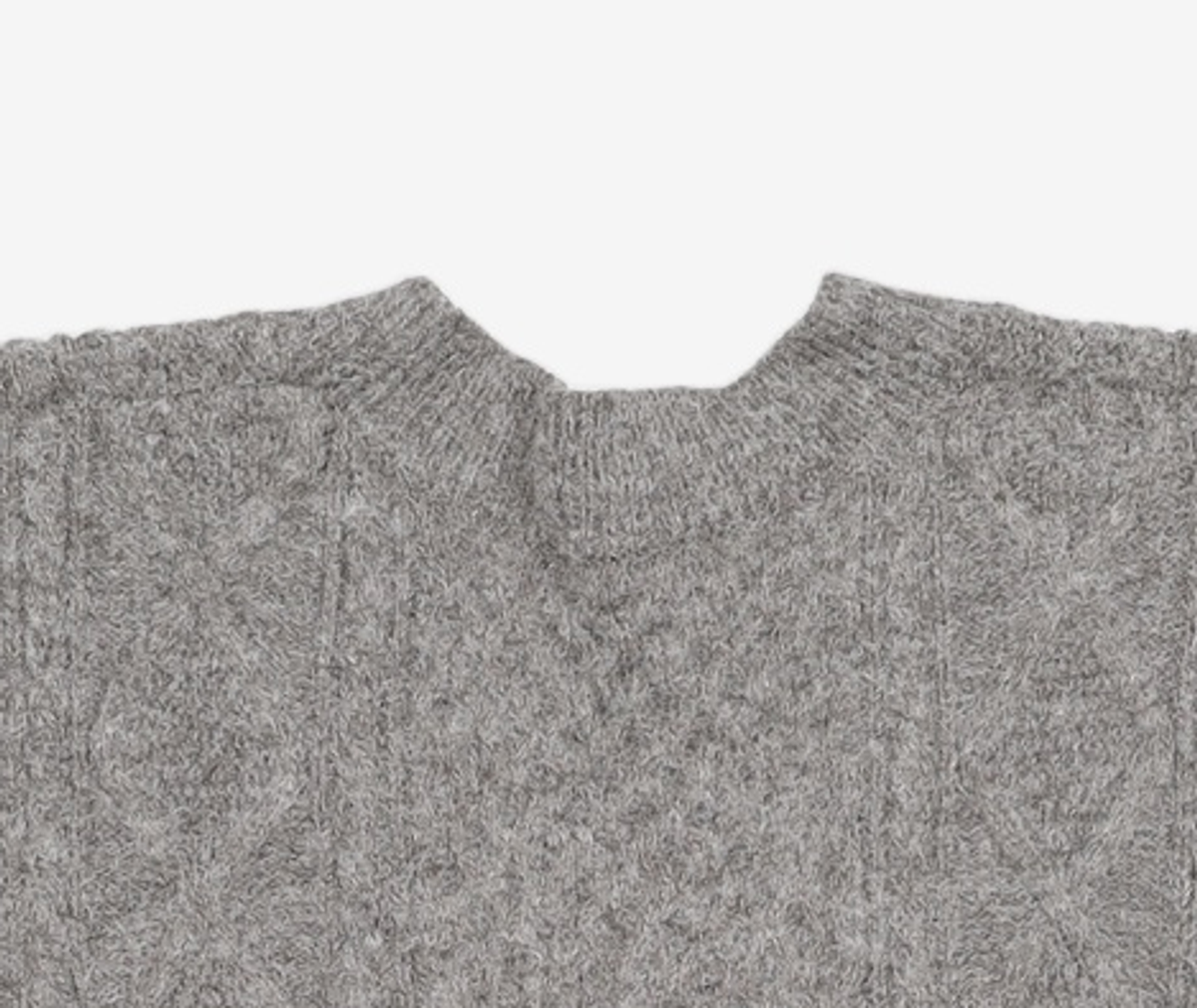 룩캐스트(LOOKAST) 차콜 틸다 브이넥 니트 / CHARCOAL TILDA VNECK KNIT FREE