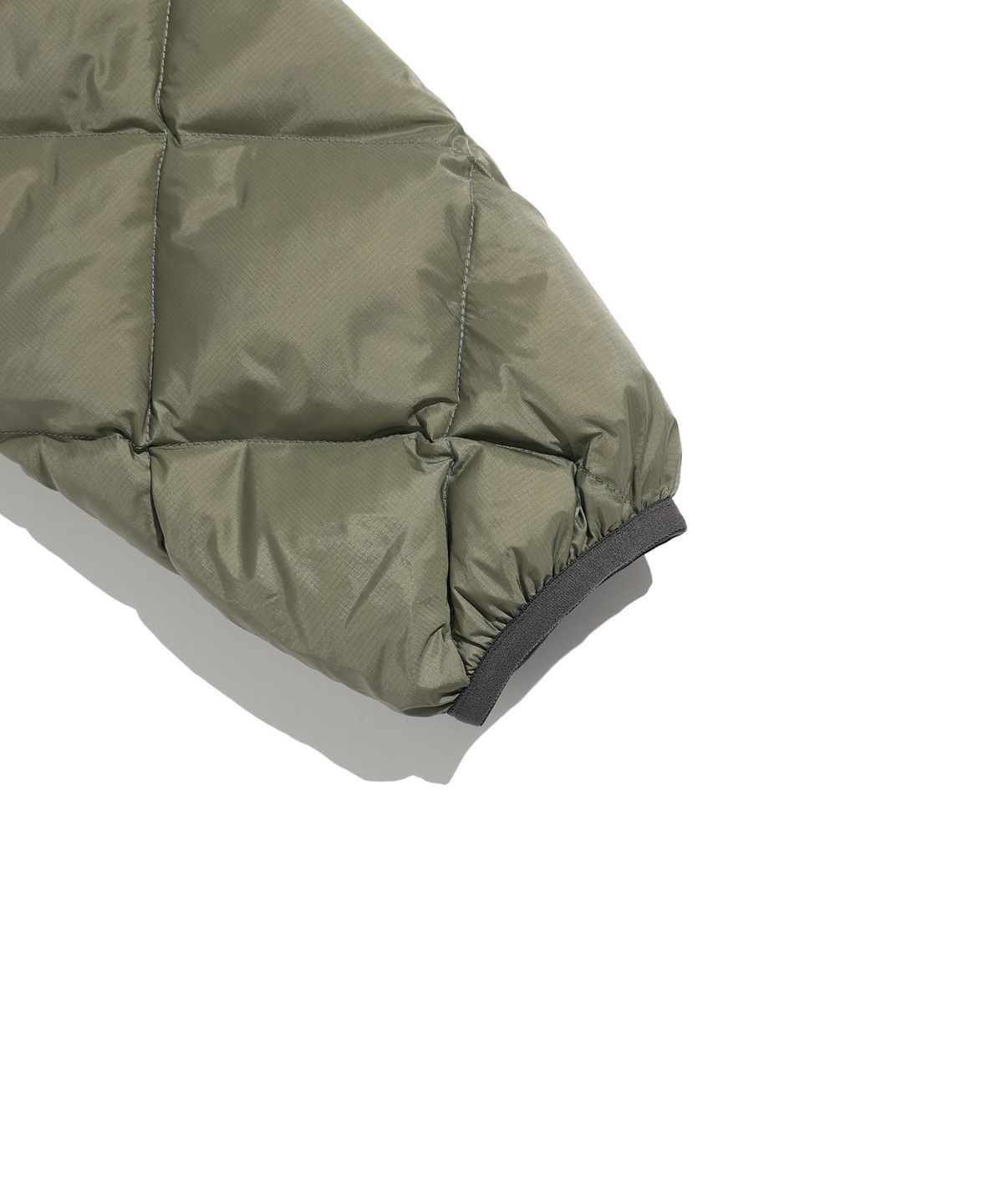나이스고스트클럽(NICEGHOSTCLUB) HOODED LIGHT DOWN JACKET_SAND(NG2GWUB900A)