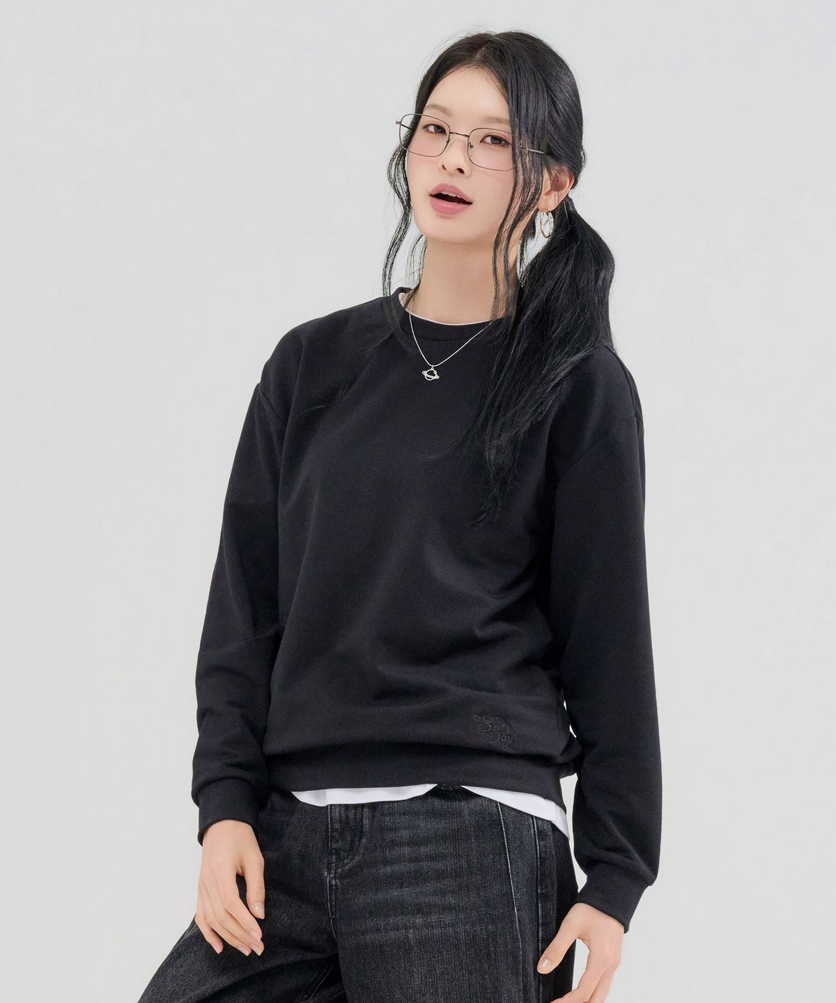 체이스컬트(CHASECULT) 여성 에센셜 데일리 약기모 맨투맨 티셔츠-FFRG5171C03