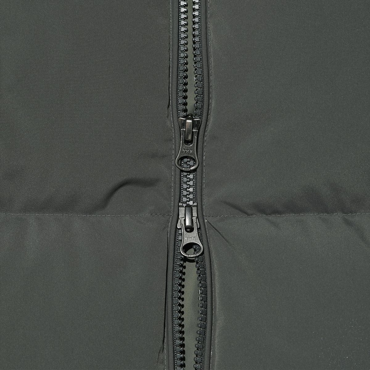 디오디(DOD) 베이슨 다운 자켓(L.CHARCOAL GREY)