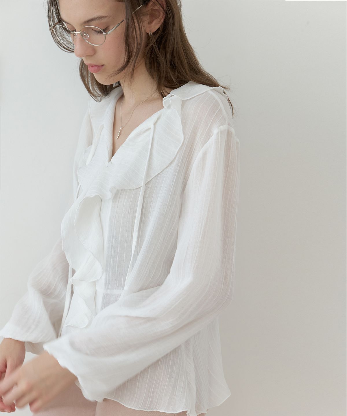 리엘(RE L) Freya ruffle blouse (white)