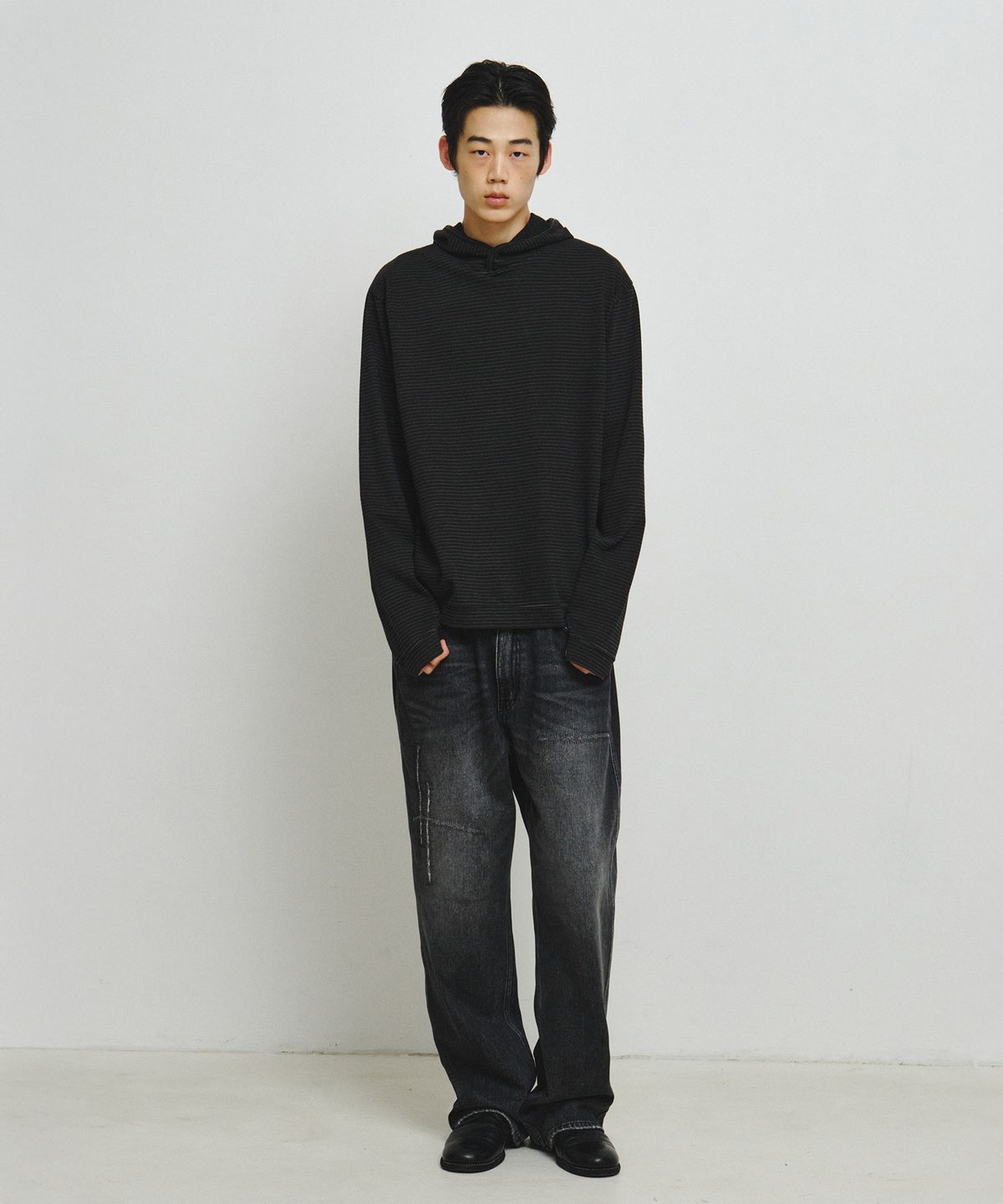 엔도어(ENDOOR) Ash stripe hoodie (VTG Black)