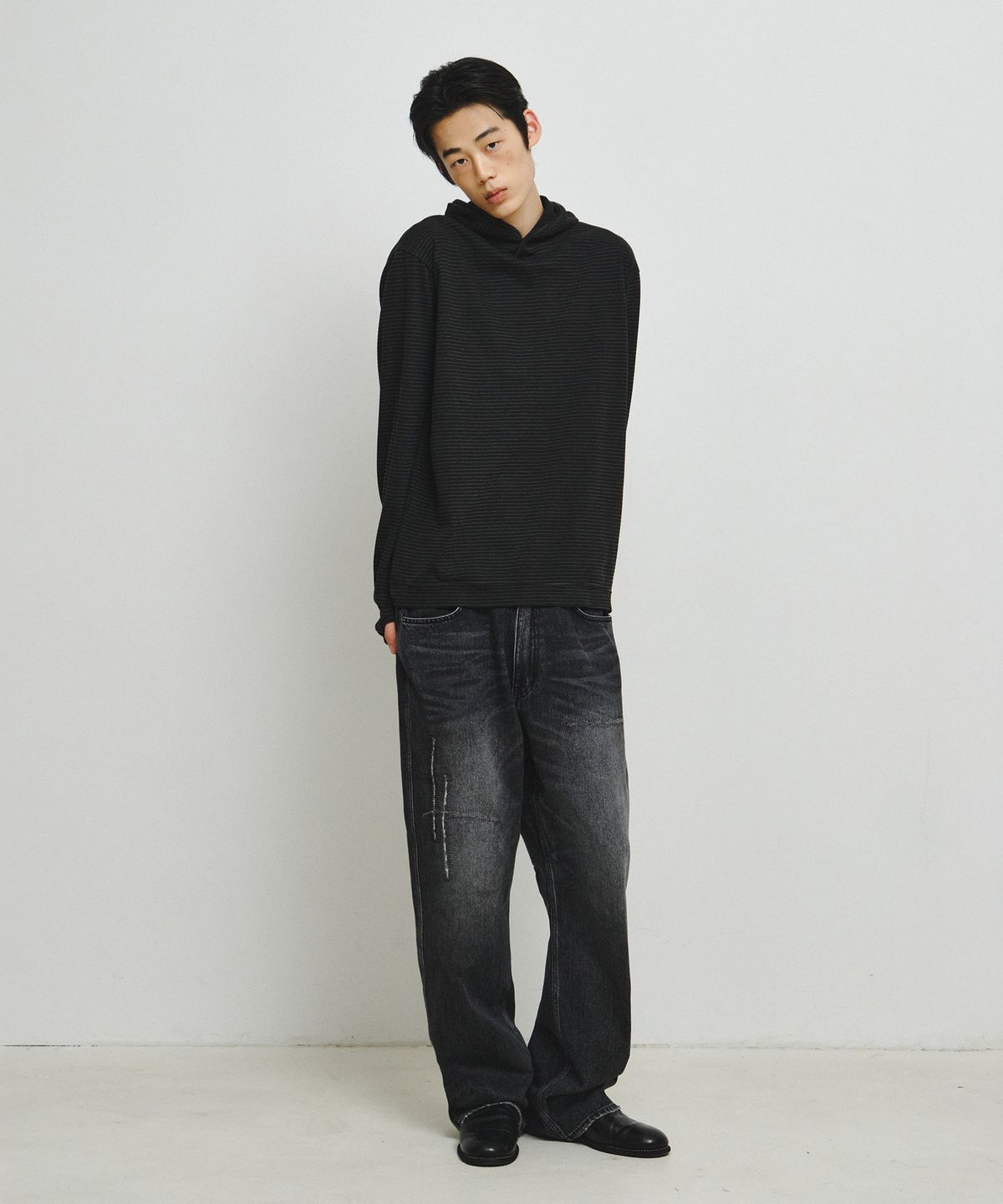 엔도어(ENDOOR) Ash stripe hoodie (VTG Black)