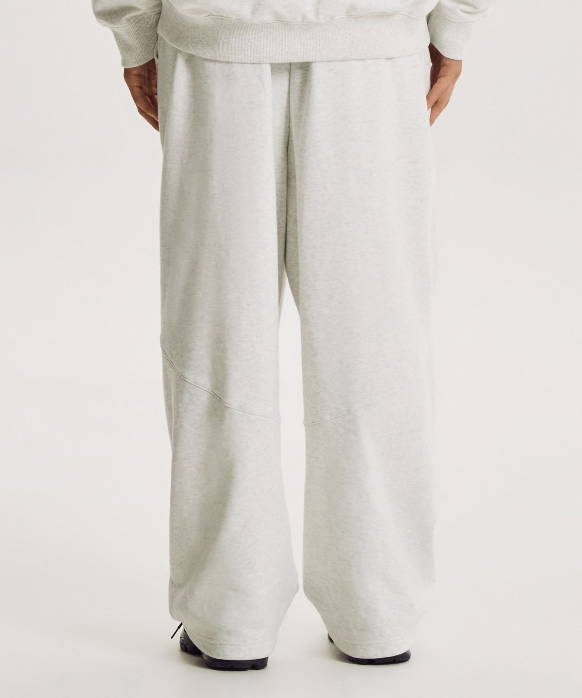 뉴발란스(NEW BALANCE) NBMLG41923 / UNI 헤리티지 ORBIT 2WAY 오버와이드 팬츠 (OATMEAL)