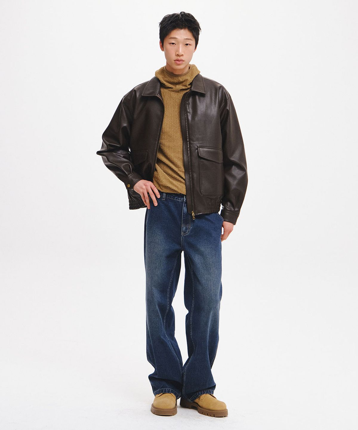 제너럴아이디어(GENERALIDEA) UNISEX 빅포켓 페이크 레더 블루종 [BROWN] / GF3UJP001
