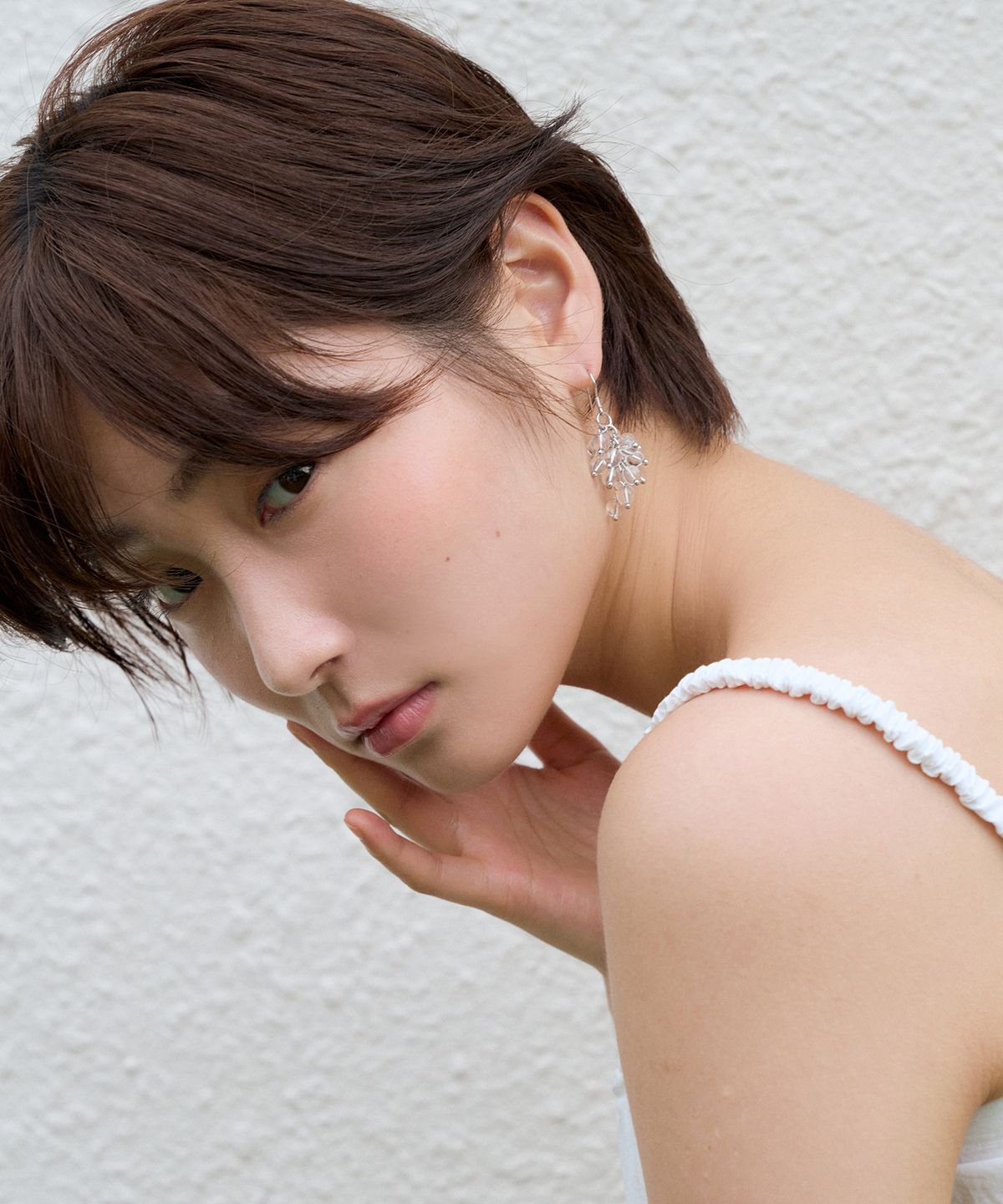 지지(GEEGEE) clear podo earring