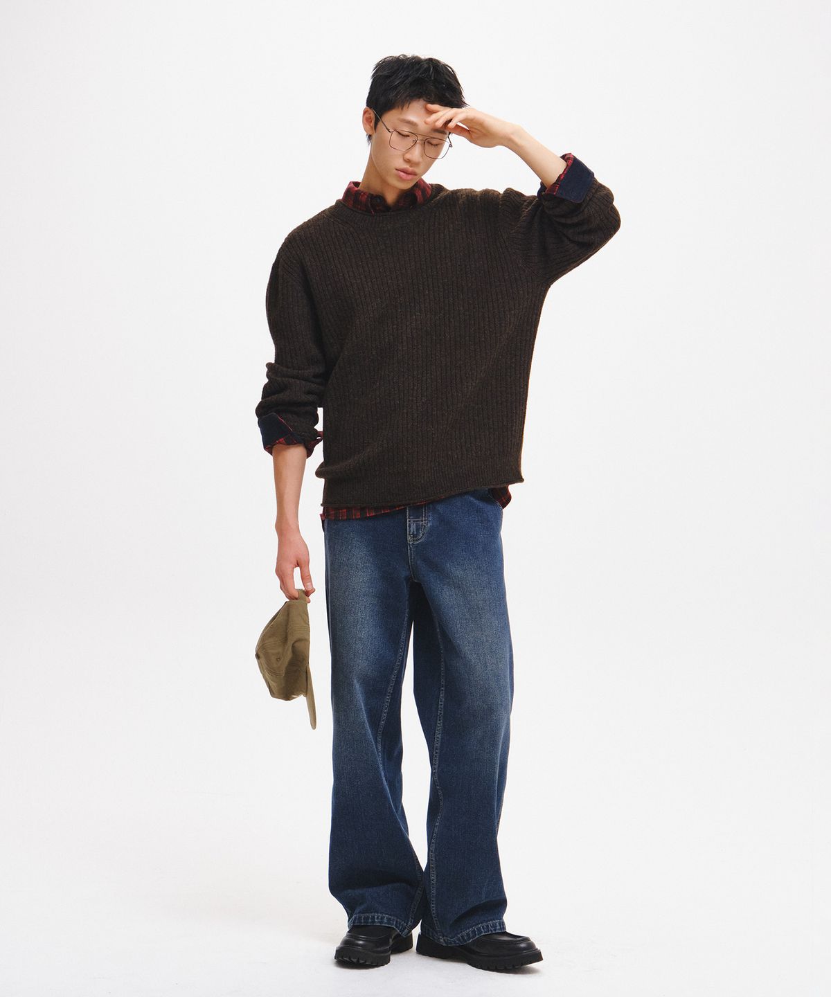 제너럴아이디어(GENERALIDEA) UNISEX 롤링 디테일 크루넥 풀오버 [DARK BROWN] / GF3UKP001