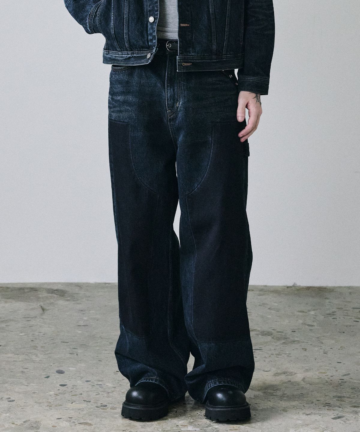 메종미네드(MAISON MINED) FADE TRACE DENIM PANTS INDIGO