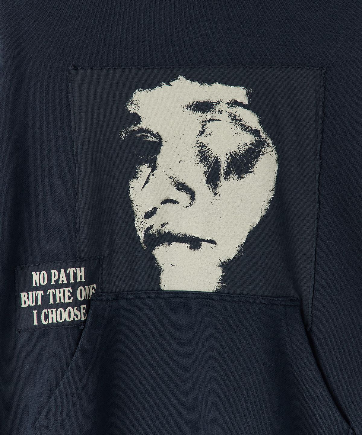 메종미네드(MAISON MINED) ALTERED VISION PATCH HOODIE NAVY