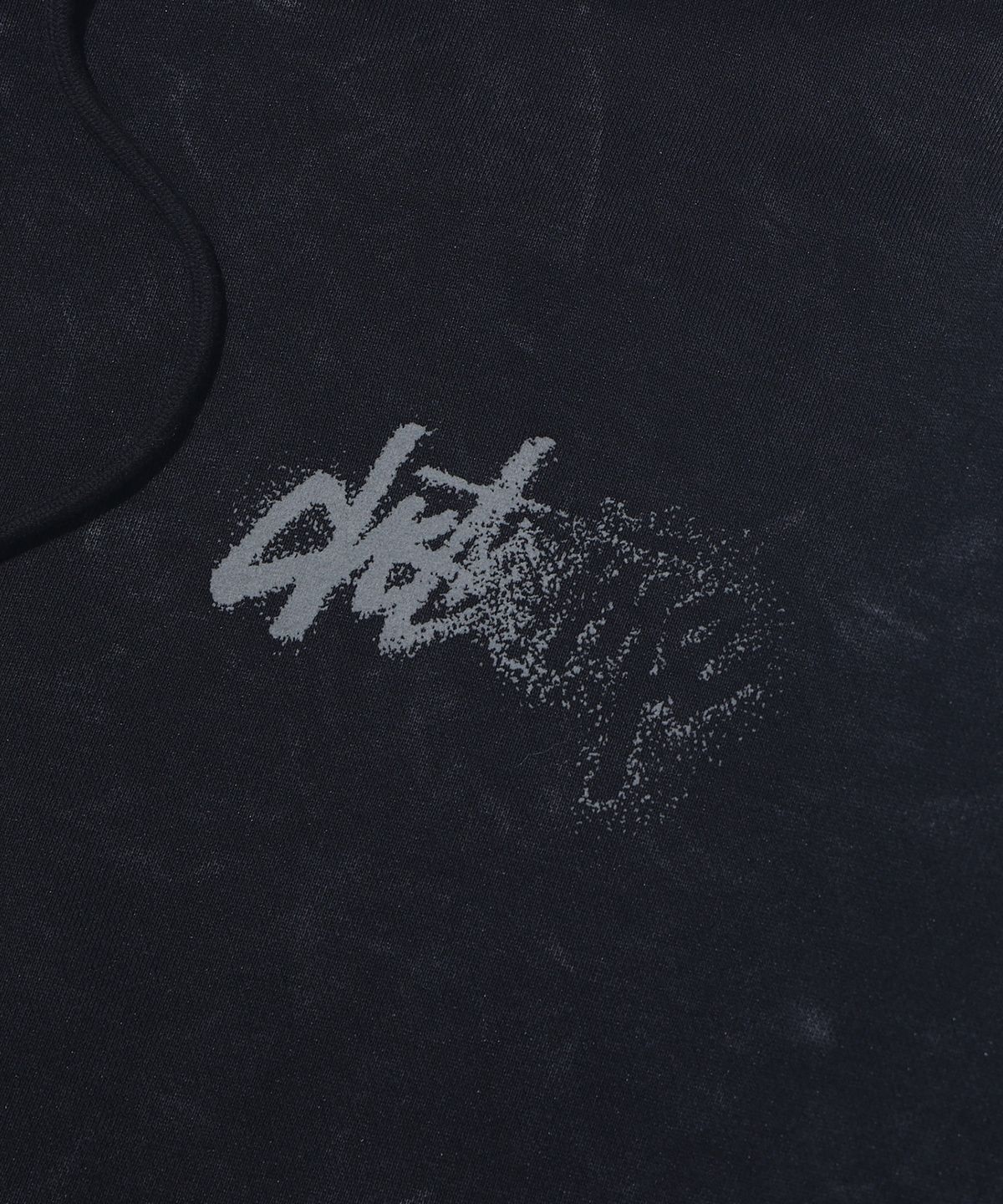 디스트나인(DISTN9NE) 스노우 워싱 로고 후드 집업 LQ3TU648_BLACK