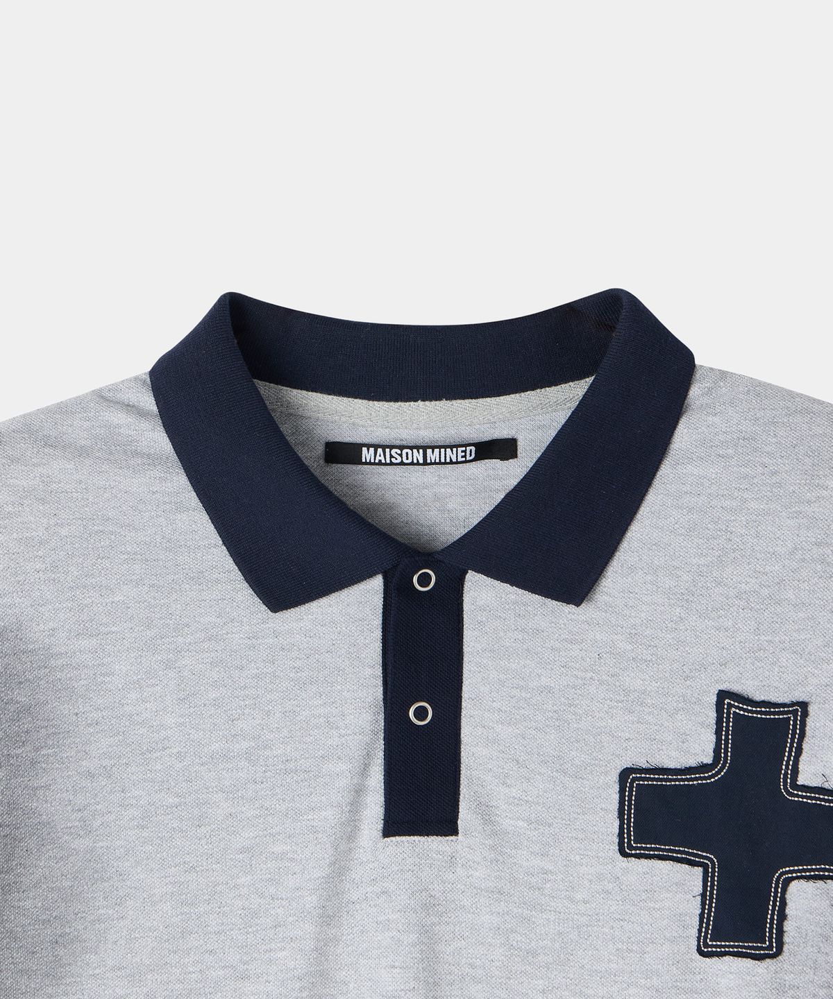 메종미네드(MAISON MINED) VINTAGE WASHED CROSS PATCH POLO SHIRT MELANGE GRAY