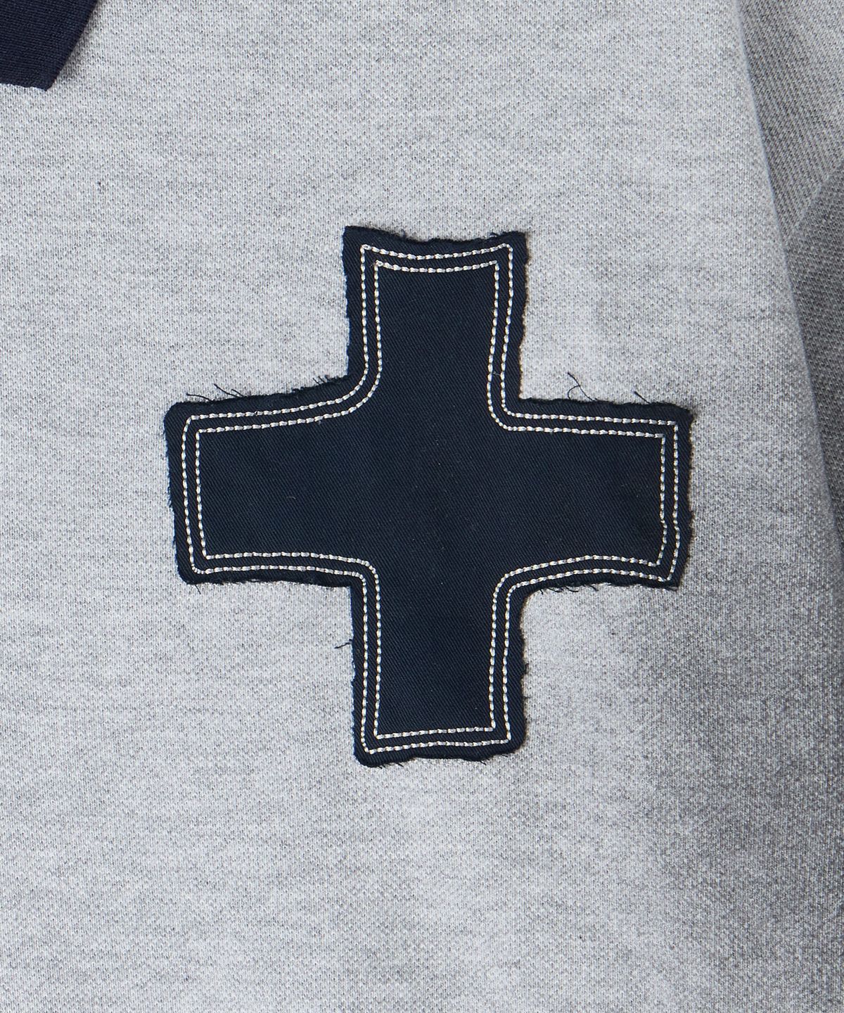 메종미네드(MAISON MINED) VINTAGE WASHED CROSS PATCH POLO SHIRT MELANGE GRAY