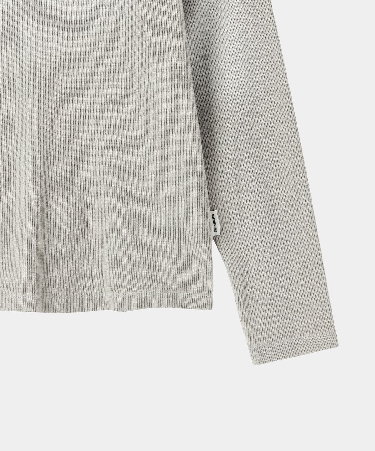 메종미네드(MAISON MINED) PAINTED WAFFLE HOOD LONG SLEEVE IVORY