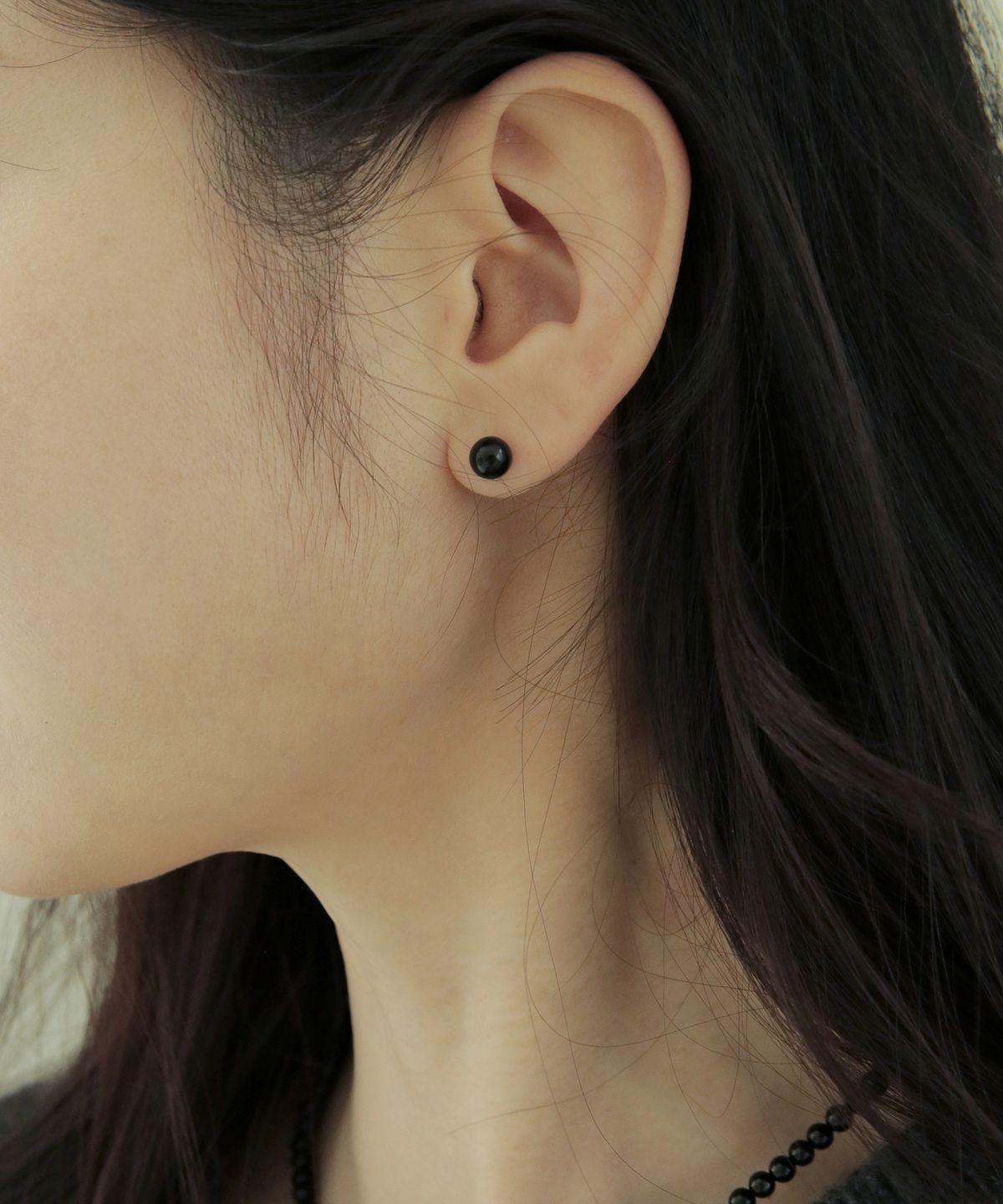 모던라이크(MODERN LIKE) [ Silver 925 ] 오닉스 블랙 진주 귀걸이 6mm