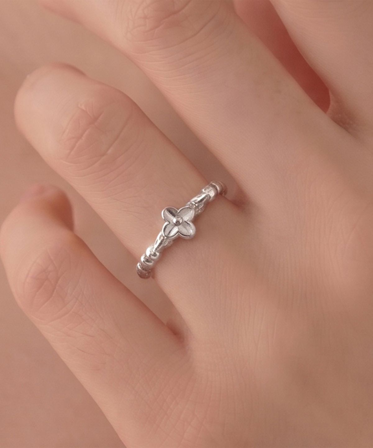 엘렌쥬얼리(HELENE JEWELRY) 실버 Silver 925 벨라 콤비 플라워 미스 링 은 반지
