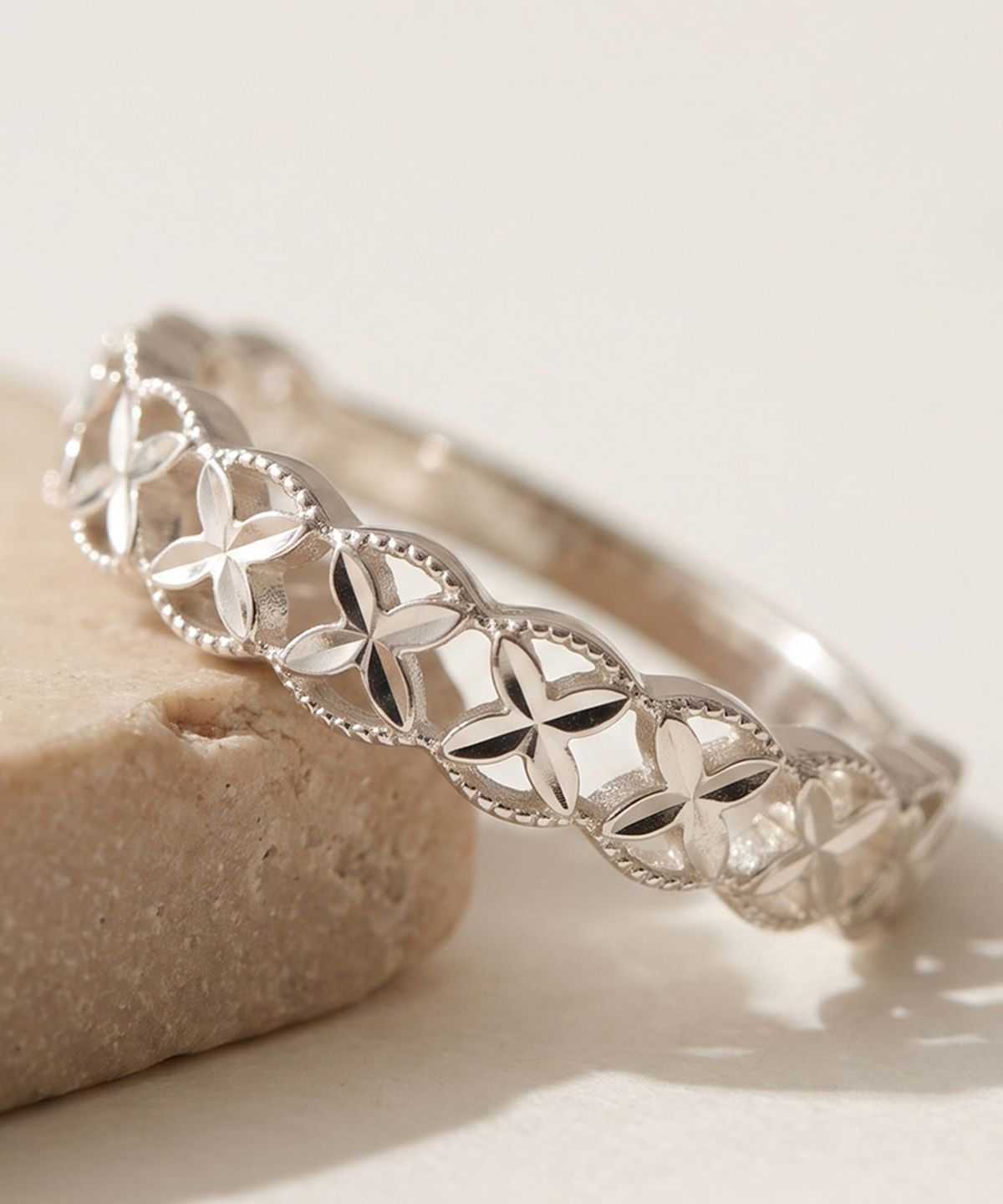 엘렌쥬얼리(HELENE JEWELRY) 실버 Silver 925 루디 플라워 라인 미스 링 은 반지