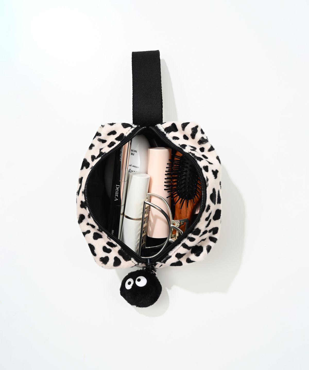 마크니(MACNI) NEMO BREAD POUCH LEOPARD BEIGE