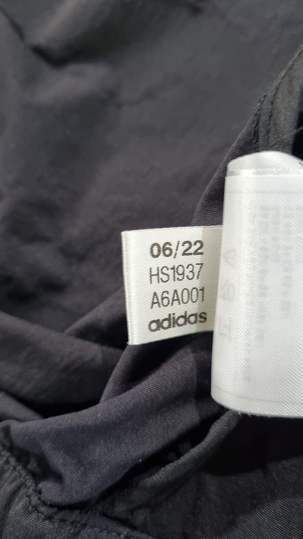 아디다스(ADIDAS) 아디컬러 트랙탑 - 블랙 / HS1937 XS
