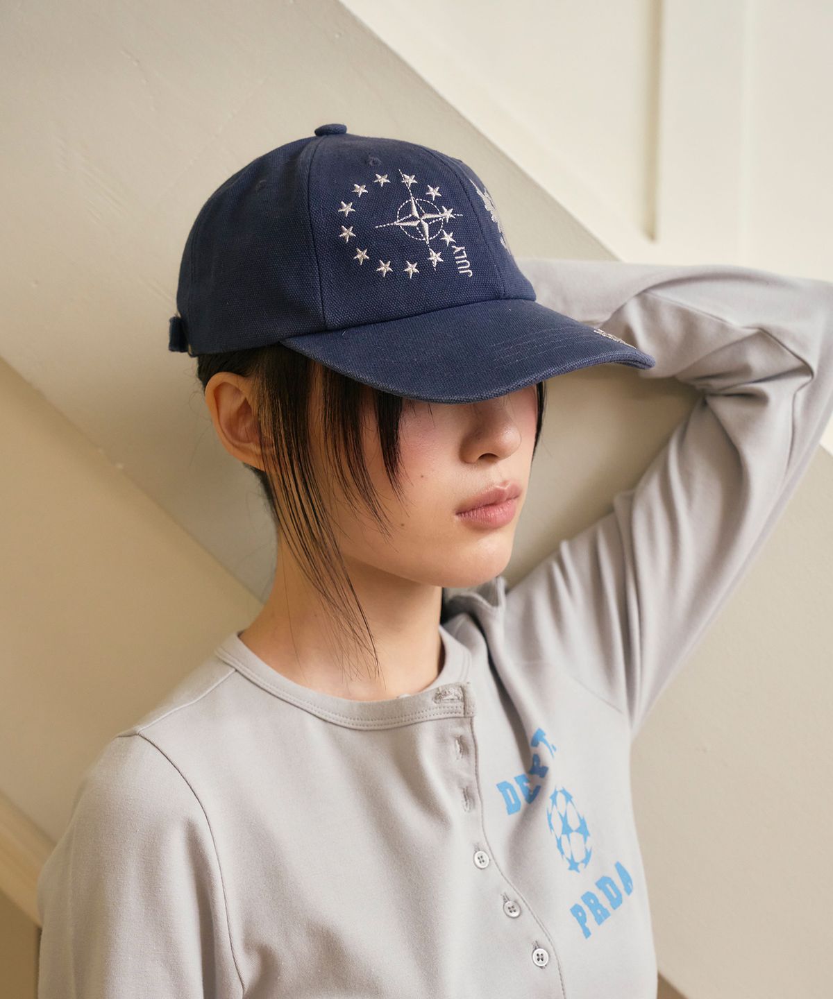 프렌다(PRENDA) HERALD NUMBERING BALL CAP NAVY