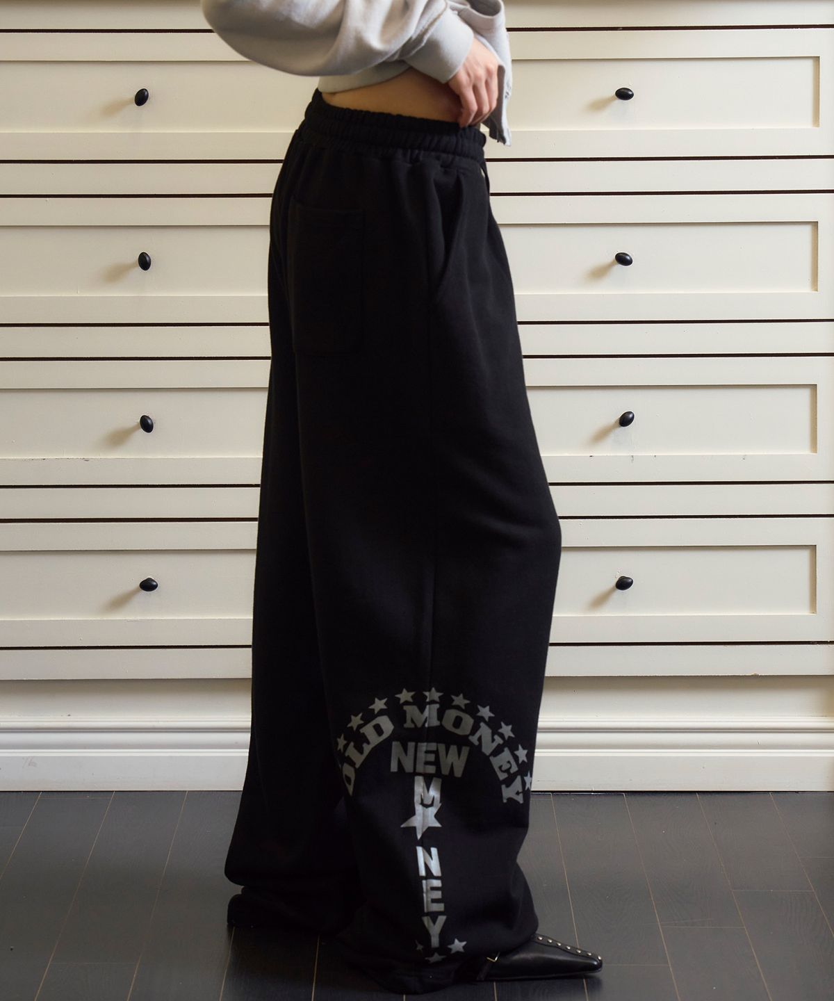 프렌다(PRENDA) P LOGO WIDE SWEATPANTS BLACK