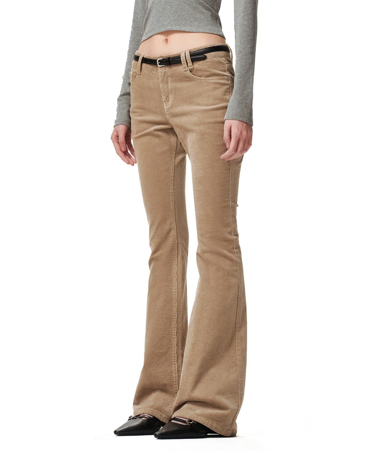 데케트 우먼(DECET WOMEN) Signature Slim Low Rise Flared Corduroy Pants DCWPT041BEIGE