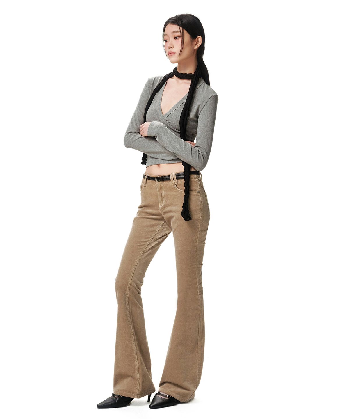 데케트 우먼(DECET WOMEN) Signature Slim Low Rise Flared Corduroy Pants DCWPT041BEIGE