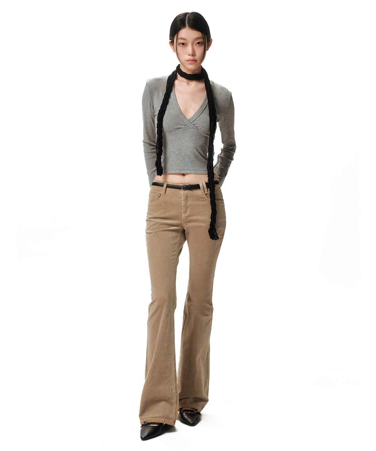 데케트 우먼(DECET WOMEN) Signature Slim Low Rise Flared Corduroy Pants DCWPT041BEIGE