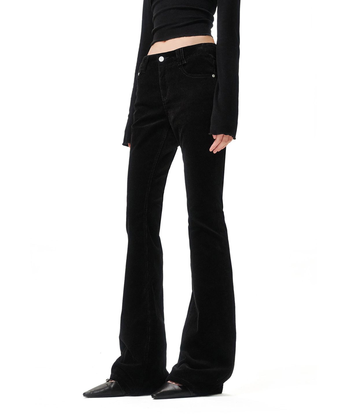 데케트 우먼(DECET WOMEN) Signature Slim Low Rise Flared Corduroy Pants DCWPT041BLACK